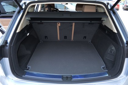 Ворсовые коврики на Volkswagen Touareg III 2018 - 2025 в Брянске