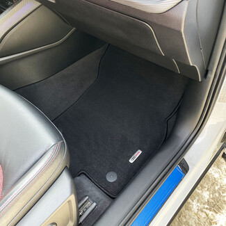 Ворсовые коврики на Audi Q2L 2016&nbsp;-&nbsp;2026 в Брянске