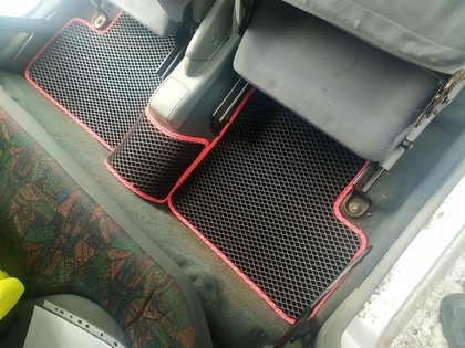 Ворсовые коврики на Nissan Micra (K11) 1992 - 2003 в Брянске