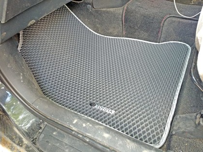 EVA коврики на Toyota Wish I 2003 - 2009 в Брянске