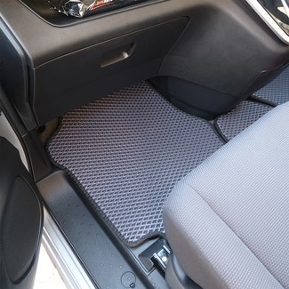 Ворсовые коврики на Nissan Serena (C27) 2016 - 2022 в Брянске