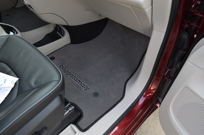 Ворсовые коврики на Chrysler Pacifica II 2016 - 2025 в Брянске