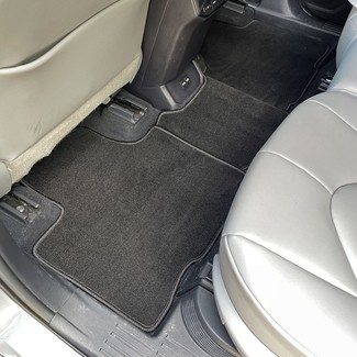 Ворсовые коврики на Toyota Highlander IV 2019 - 2025 в Брянске
