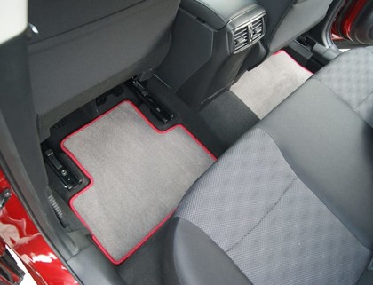 Ворсовые коврики на Nissan Qashqai (J11) (Английская сборка) 2013 - 2025 в Брянске