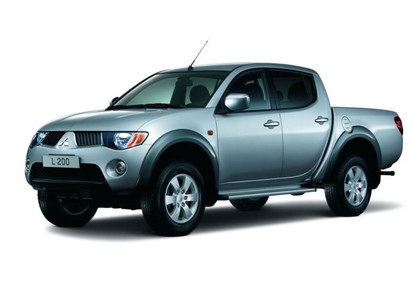 Коврики на Mitsubishi L200 IV 2006 - 2016 в Брянске