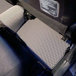 Ворсовые коврики на Toyota Wish II 2009 - 2017 в Брянске
