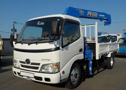Ворсовые коврики на Hino 300 I узкая кабина 1999 - 2015 в Брянске