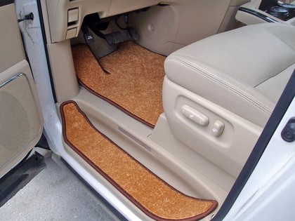 Ворсовые коврики на Toyota Alphard (H20) 2008 - 2015 в Брянске