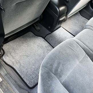 Ворсовые коврики на Nissan Primera (P12) 2001 - 2008 в Брянске