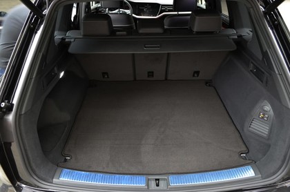 Ворсовые коврики на Volkswagen Touareg III 2018 - 2025 в Брянске