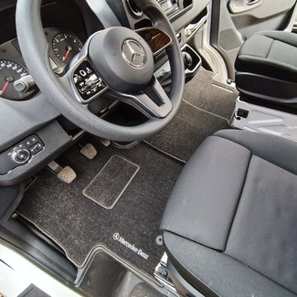 Ворсовые коврики на Mercedes Sprinter (W907/W910) 2018 - 2025 в Брянске