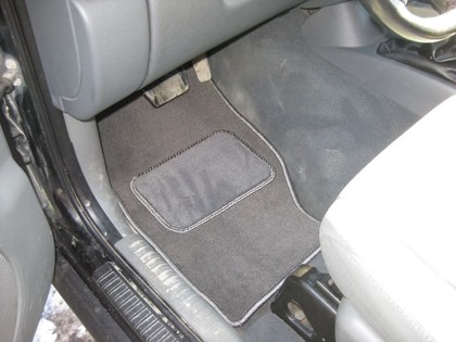 Ворсовые коврики на Jeep Cherokee (KJ) 2001 - 2007 в Брянске
