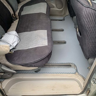 Ворсовые коврики на Toyota Estima II 2000 - 2005 в Брянске