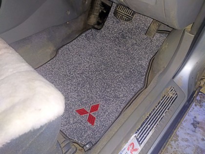 Ворсовые коврики на Mitsubishi Galant VIII 1996 - 2005 в Брянске