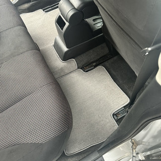 Ворсовые коврики на Nissan Tiida (C11) 2004 - 2014 в Брянске