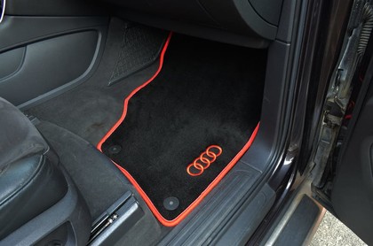 Ворсовые коврики на Audi Q7 I 2005 - 2015 в Брянске