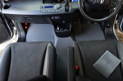 Ворсовые коврики на Honda Freed Spike 2010 - 2016 в Брянске