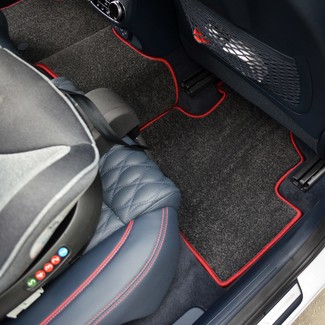 Ворсовые коврики на Genesis GV70 2020 - 2025 в Брянске