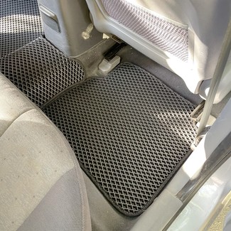 Ворсовые коврики на Hyundai Avante 3 (XD) 2000 - 2010 в Брянске