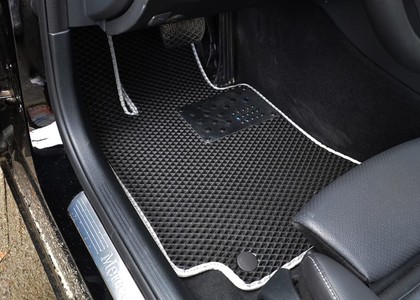 Ворсовые коврики на Mercedes C (W205) 2014 - 2023 в Брянске