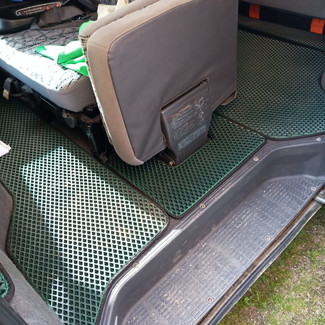 Ворсовые коврики на Mitsubishi Delica 3 1986 - 1999 в Брянске