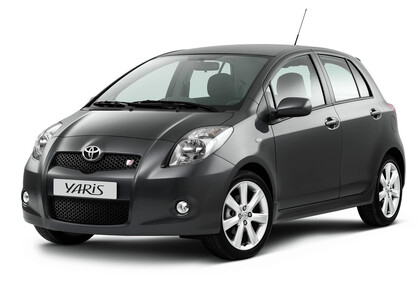 Ворсовые коврики на Toyota Yaris II 2005 - 2011 в Брянске