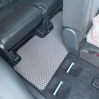 Ворсовые коврики на Mitsubishi Montero Sport III 2015 - 2025 в Брянске