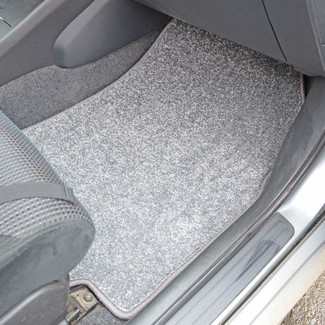 Ворсовые коврики на Nissan Tiida (C11) 2004 - 2014 в Брянске