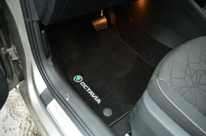 Ворсовые коврики на Skoda Octavia A7 2013 - 2020 в Брянске