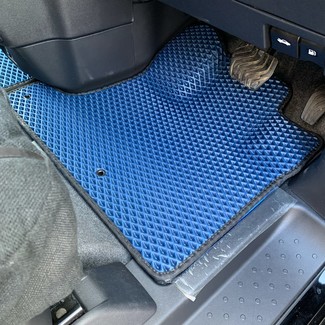Ворсовые коврики на Nissan Serena (C27) E-Power 2016 - 2022 в Брянске