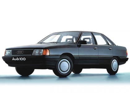 Ворсовые коврики на Audi 100 (C3) 1982 - 1991 в Брянске
