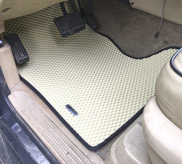 Ворсовые коврики на Land Rover Range Rover II 1994 - 2002 в Брянске