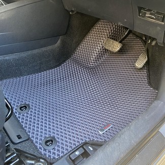 Ворсовые коврики на Toyota Corolla Axio (E16) 2012 - 2025 в Брянске
