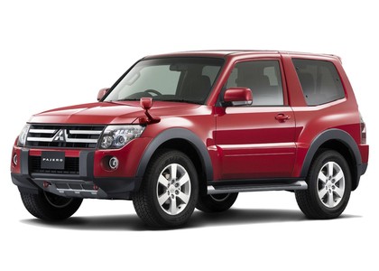 Ворсовые коврики на Mitsubishi Pajero IV 2006 - 2021 в Брянске