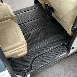 Ворсовые коврики на Toyota Vellfire (H30) 2015 - 2023 в Брянске
