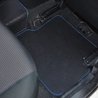 Коврики на Mazda Axela II 2009 - 2013 в Брянске