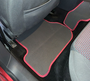 Ворсовые коврики на Seat Leon II 2005 - 2013 в Брянске