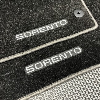 Ворсовые коврики на KIA Sorento II рестайлинг 2012 - 2021 в Брянске