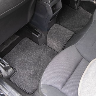 Ворсовые коврики на Mercedes GLA (X156) 2014 - 2020 в Брянске