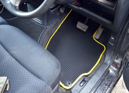 Ворсовые коврики на Honda Mobilio Spike 2002 - 2008 в Брянске