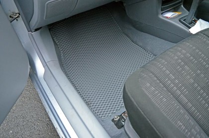 Ворсовые коврики на Toyota Starlet (P90) 1995 - 1999 в Брянске