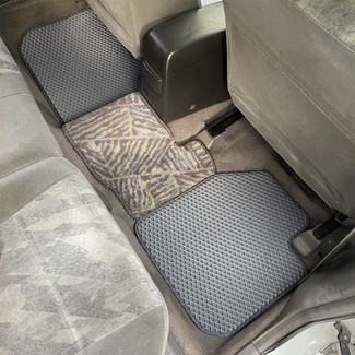 Ворсовые коврики на Nissan Avenir (W11) 1998 - 2005 в Брянске