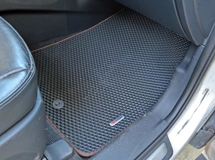 Ворсовые коврики на Hyundai Santa Fe III 2012 - 2019 в Брянске