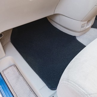 Ворсовые коврики на Nissan Serena (C25) 2005 - 2010 в Брянске