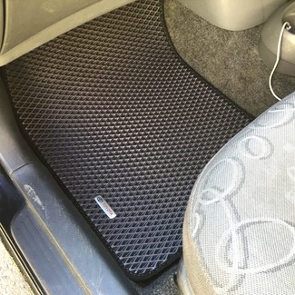 Ворсовые коврики на Toyota Vitz I 1998 - 2005 в Брянске