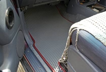 Ворсовые коврики на Toyota Land Cruiser Prado 90 1996 - 2002 в Брянске