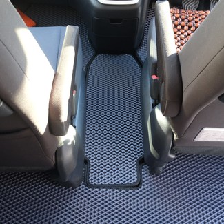 Ворсовые коврики на Nissan Serena (C27) 2016 - 2022 в Брянске
