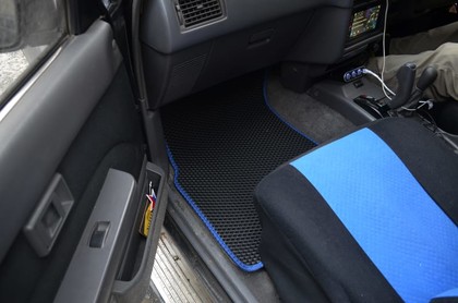 Ворсовые коврики на Toyota Hilux Surf II 1989 - 1995 в Брянске