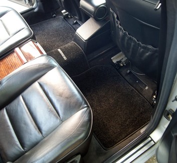 Ворсовые коврики на Mercedes E (W124) 1986 - 1996 в Брянске