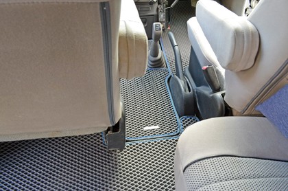 Ворсовые коврики на Mitsubishi Delica 4 1994 - 2007 в Брянске
